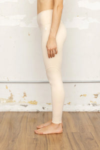 Legging Beige Omega — Diseñado para el Gym XS a XL